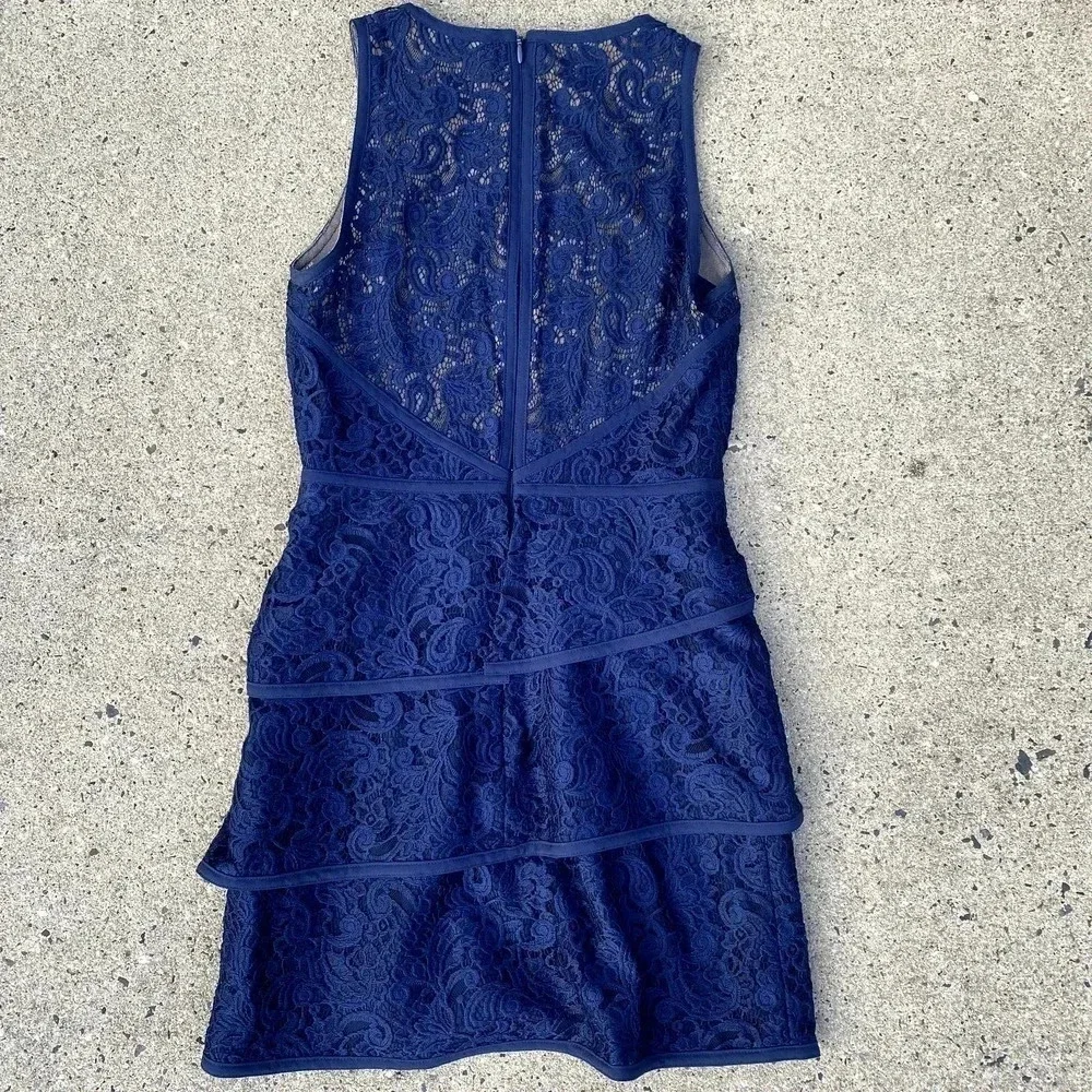 BCBGMAXAZRIA Hanah Navy Blue Lace Tiered Sleeveless Formal Cocktail Mini Dress